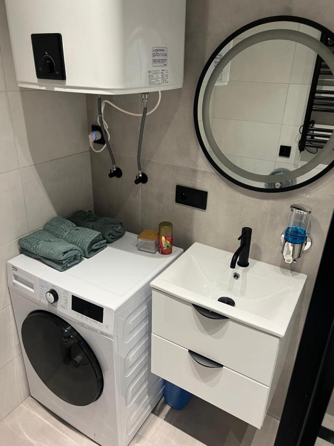 White And Black Apartments 卡托维兹 外观 照片